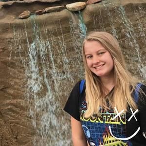 Meet your Posher, Leah